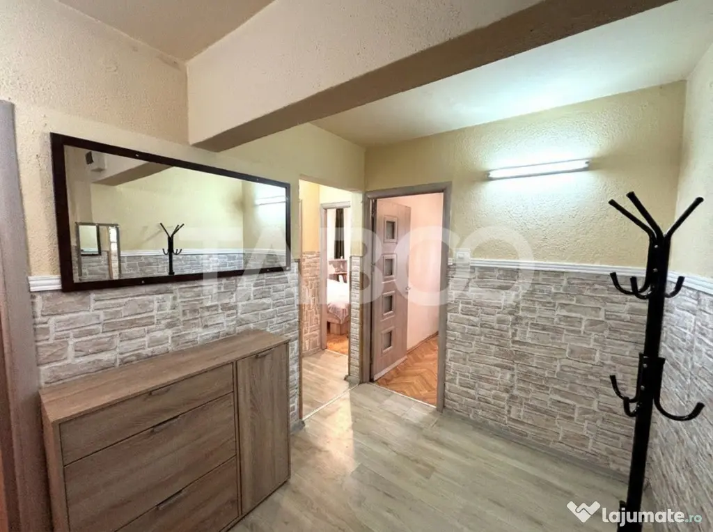 Apartament decomandat 3 camere de vanzare etaj 2 Valea Aur - Sibiu (Sibiu)
