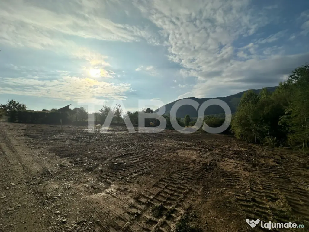 Teren intravilan 2039 mp de vanzare cu PUZ in Cisnadioara Si - Cisnadioara (Sibiu)