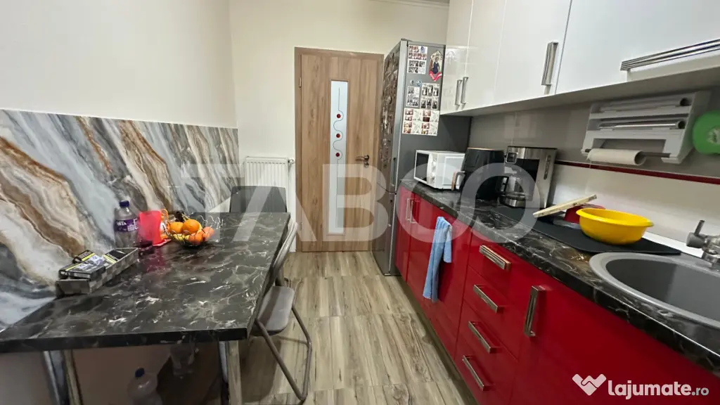 Apartament 3 camere decomandat 2 locuri de parcare Arhitect - Sibiu (Sibiu)