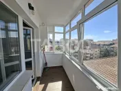 Apartament de vanzare 3 camere decomandat Mihai Viteazul blo 
