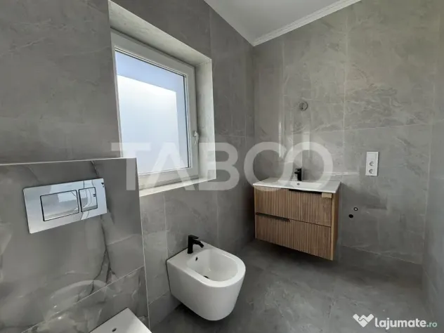 Casa de vanzare in Selimbar acces auto in curte si 2 locuri - Sibiu (Sibiu)
