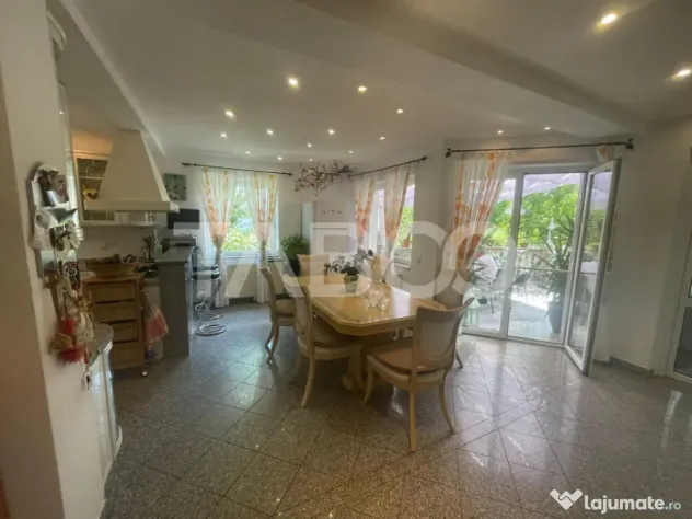Casa deosebita de vanzare 453 mp utili si curte 528 mp in A - Avrig (Sibiu)