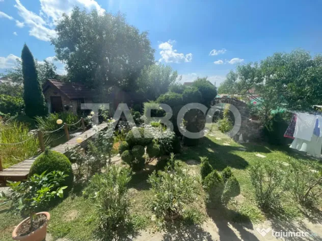 Casa deosebita de vanzare 453 mp utili si curte 528 mp in A - Avrig (Sibiu)