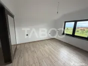 Casa individuala 5 camere 3 bai garaj 497 m teren liber Sat 