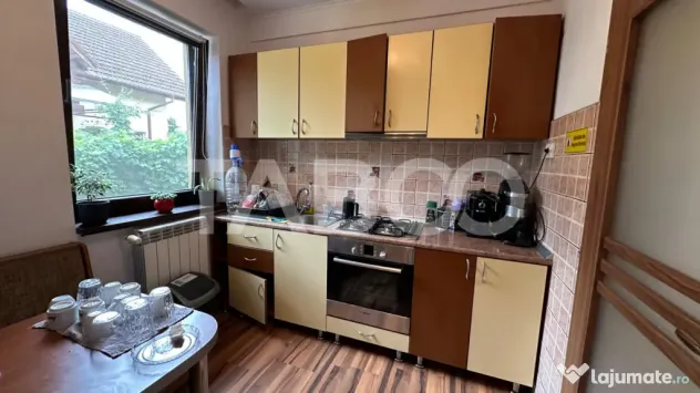 Casa 8 camere individuala curte libera 300mp zona Calea Popl - Sibiu (Sibiu)