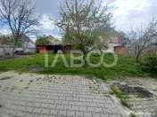 1200 mp teren cu casa individuala de renovat in zona buna d