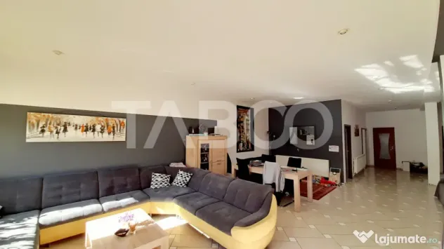 Pensiune si casa in centrul Sibiului cu business functional - Sibiu (Sibiu)