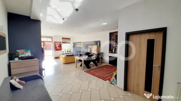 Pensiune si casa in centrul Sibiului cu business functional - Sibiu (Sibiu)