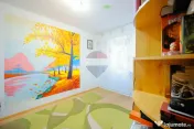 De vânzare apartament cu 2 camere, în zona Rogerius