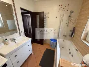 Apartament 4 camere-zona Buna Ziua, cu 2 locuri de parcare