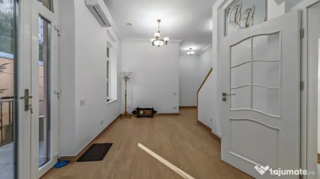 Casa individuala Piata Victoriei - Bucuresti (Bucuresti-Ilfov)