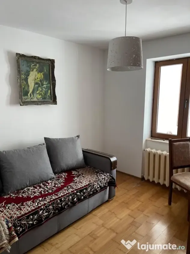 Închiriez apartament 3 camere, 70mp2, zona Armoniei