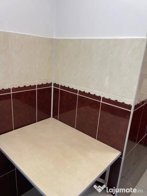 Închiriez apartament 3 camere, 70mp2, zona Armoniei