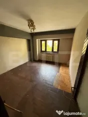 Apartament 3 camere DECOMANDAT INDEPENDENTEI 