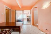 Zona C Calarrasilor ,apartament în imobil interbelic