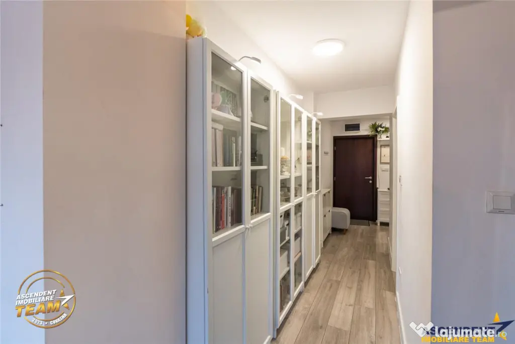 Decomandat 3 camere, mobilat, echipat, terasa apreciabila, p - Sfantu Gheorghe (Covasna)
