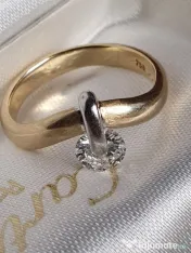 Inel Solitaire unicat extravagant aur masiv 18k cu diamant natural urias 0,85ct
