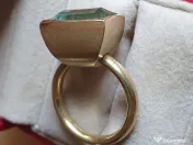 Inel unicat goldsmith arhitectural aur solid 18k cu smarald natural urias 8ct