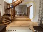Vila de cinci camere in zona Schei