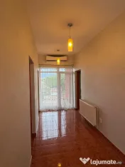 Casă versatilă cu o curte amenajată de 450 mp 