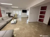 Casă versatilă cu o curte amenajată de 450 mp 