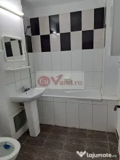 Apartament 1 camera decomandat de inchiriat – Zona Garii