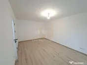 Apartament 2 camere decomandat Tractorul Brasov
