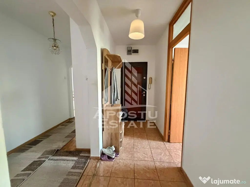 Apartament 4 camere de vanzare, decomandat, Girocului, Timisoara - Timisoara (Timis)