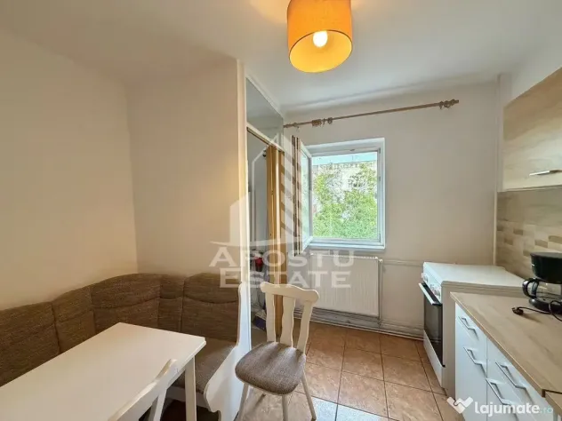 Apartament 4 camere de vanzare, decomandat, Girocului, Timisoara - Timisoara (Timis)