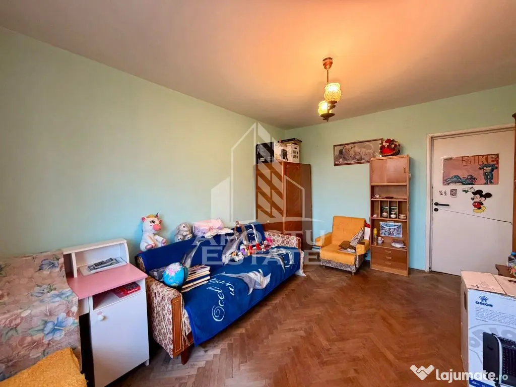 Apartament cu 2 camere de vanzare, zona Circumvalatiunii, Timisoara - Timisoara (Timis)