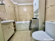 Apartament cu 2 camere, bucatarie inchisa, etaj 1, zona centrala Giroc 