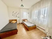 Apartament cu 2 camere, etaj 1, mobilat, zona Chisoda 