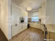 Apartament 2 camere, 84 mp, zona Bartolomeu Nord 
