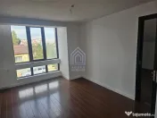 Cladire P E, 190 mp utili, ideala spatiu comercial sau rezid 