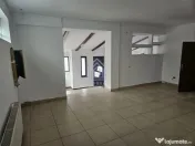 Cladire P E, 190 mp utili, ideala spatiu comercial sau rezid 