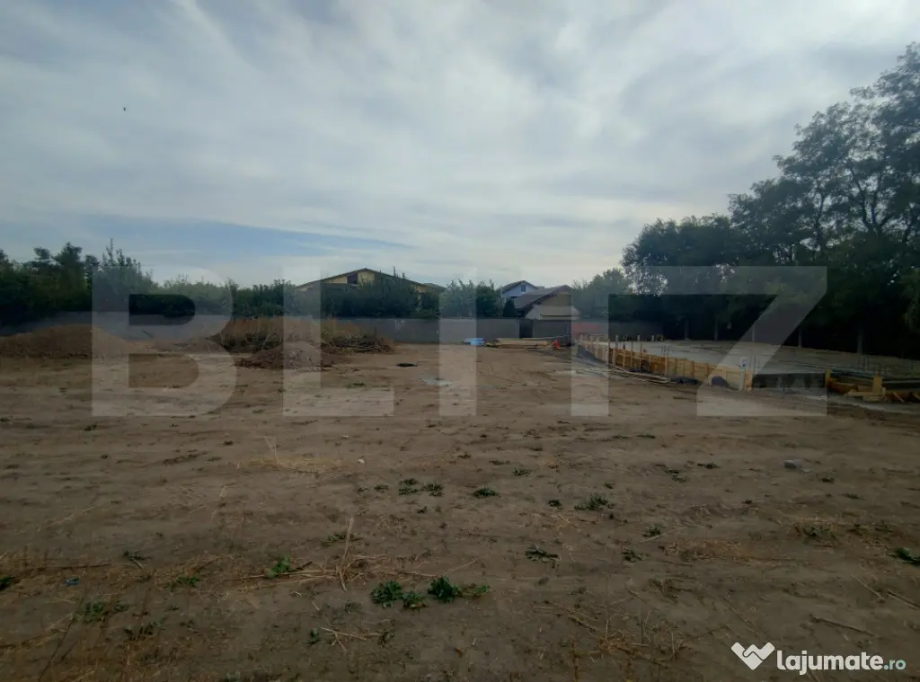 Teren intravilan Malu Mare, zona scolii, 413 mp, deschidere - Malu Mare (Dolj)