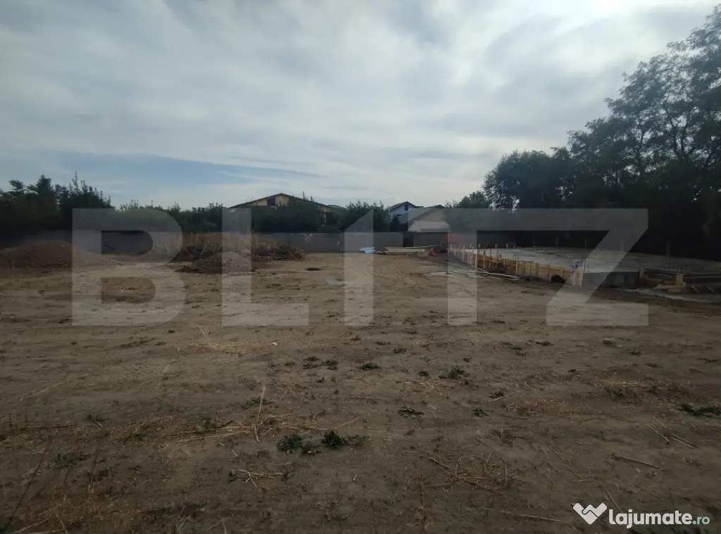 Teren intravilan Malu Mare, zona scolii, 413 mp, deschidere - Malu Mare (Dolj)