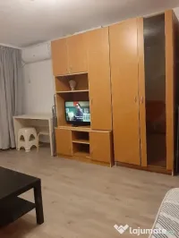 Aparatorii patriei etaj 6 tomesti