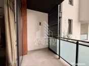 Apartament 2 camere cu gradina si balcon, loc de parcare, Aradului 
