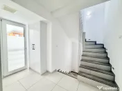 Penthouse modern - 112 mp utili - terasa 30 mp - 3 niveluri 