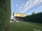 Duplex spatios cu 4 camere | Zid dublu | Panouri fotovoltaic