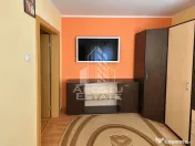 Apartament de vanzare cu 3 camere, Etaj 1, zona Girocului 