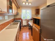Apartament de vanzare cu 3 camere, Etaj 1, zona Girocului 