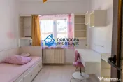 ZONA PELICAN- 3 CAMERE SEMIDECOMANDAT 