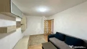 Apartament cu 3 camere, decomandat, zona Lipovei 
