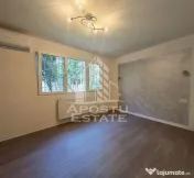 Apartament de vanzare cu 2 camere,renovat complet,zona Gheorghe Lazar 