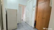 Apartament cu 2 camere, etaj intermediar, decomandat, zona Lipovei 