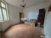 Parcul Carol apartament in vila parter,93 mp,garaj 