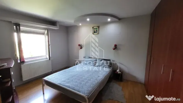 Casa individuala,4 camere,2 bai,garaj,Calea Aradului - Timisoara (Timis)
