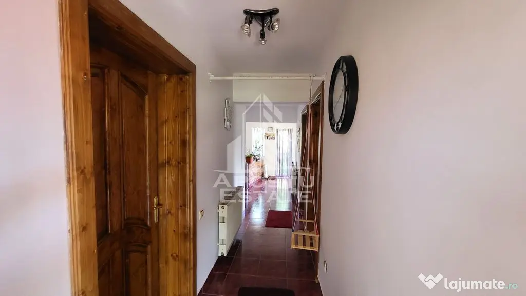 Casa individuala,4 camere,2 bai,garaj,Calea Aradului - Timisoara (Timis)